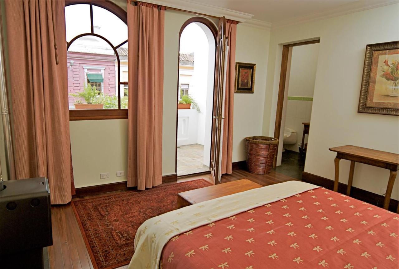 Boutique Hotel Casa Foch Quito Bagian luar foto