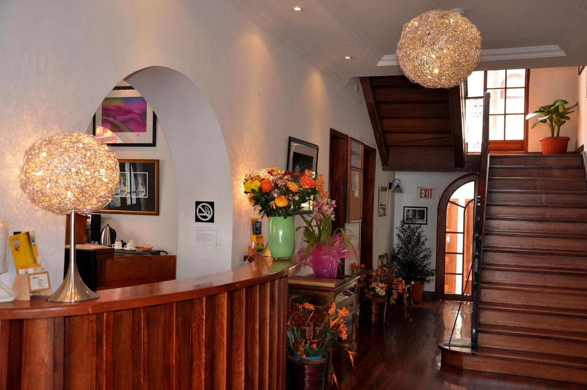 Boutique Hotel Casa Foch Quito Bagian luar foto