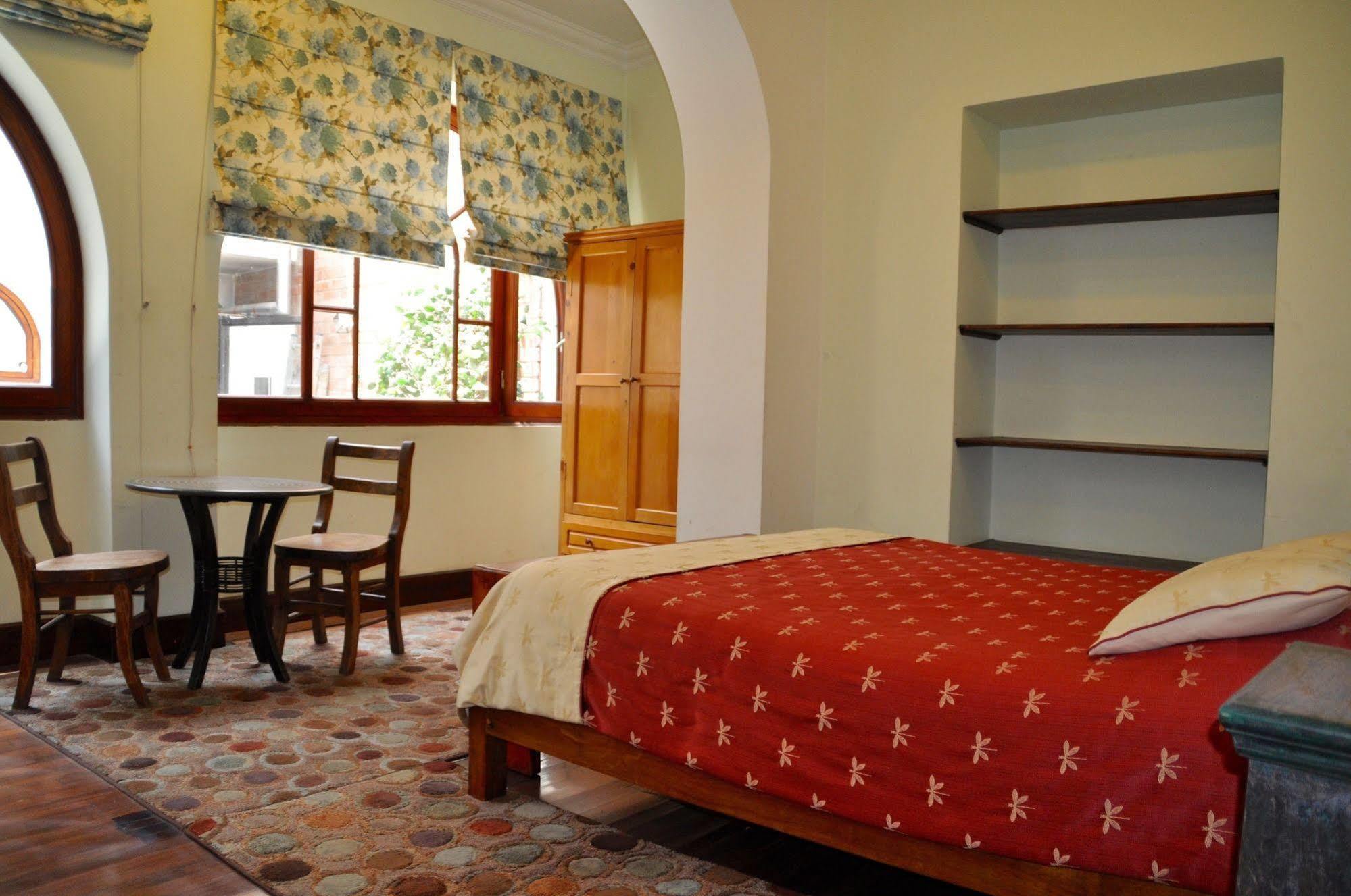 Boutique Hotel Casa Foch Quito Bagian luar foto