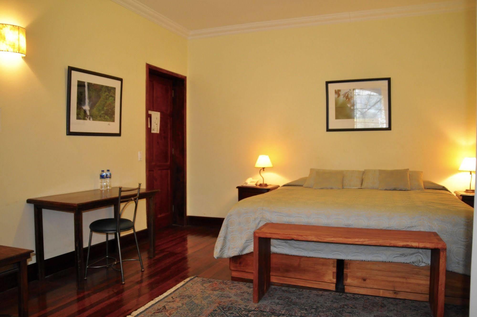 Boutique Hotel Casa Foch Quito Bagian luar foto