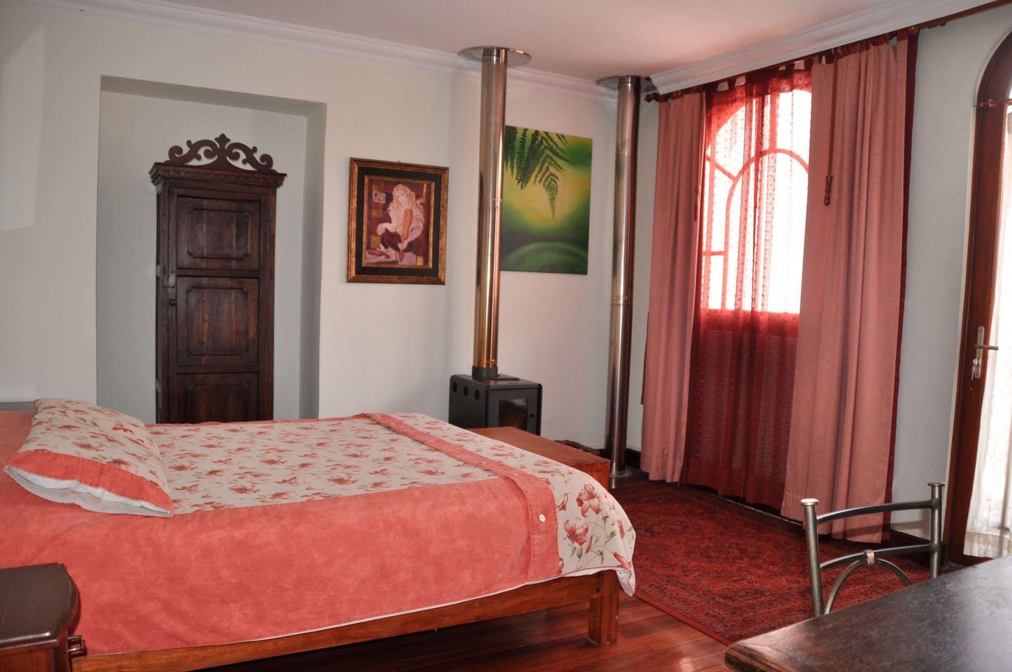 Boutique Hotel Casa Foch Quito Bagian luar foto